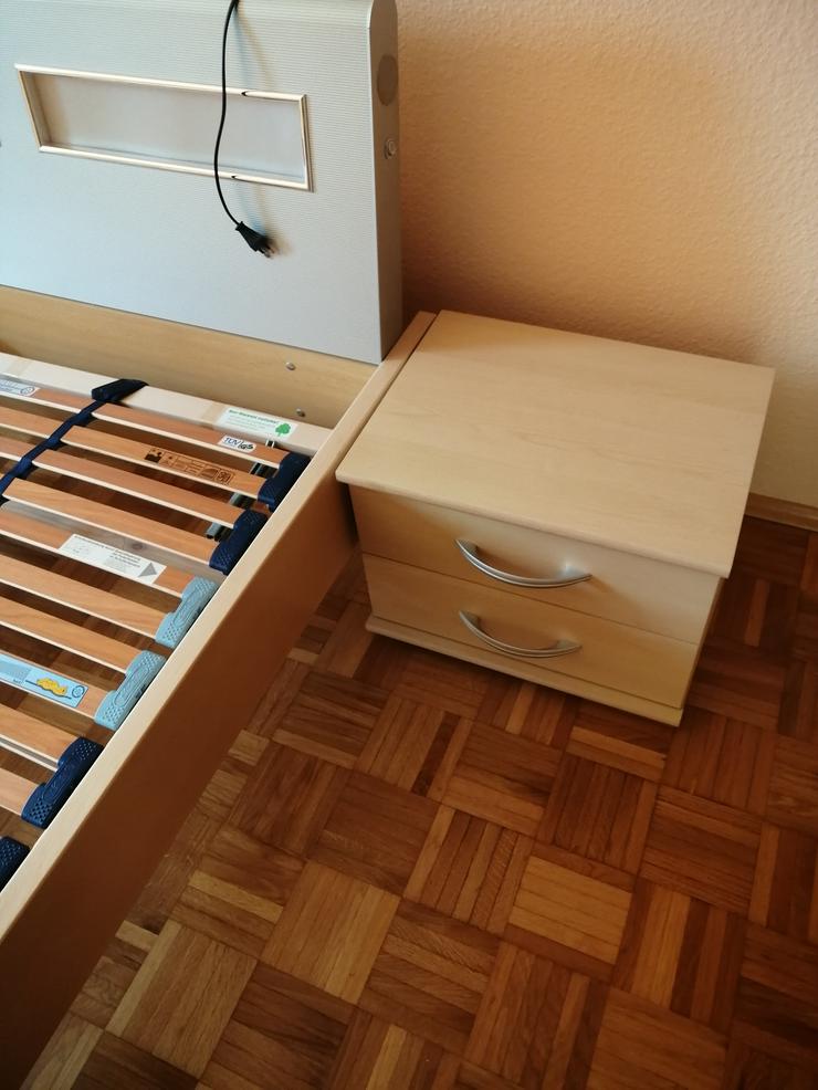 Bild 7: meine ganzen Schlafzimmer Möbel