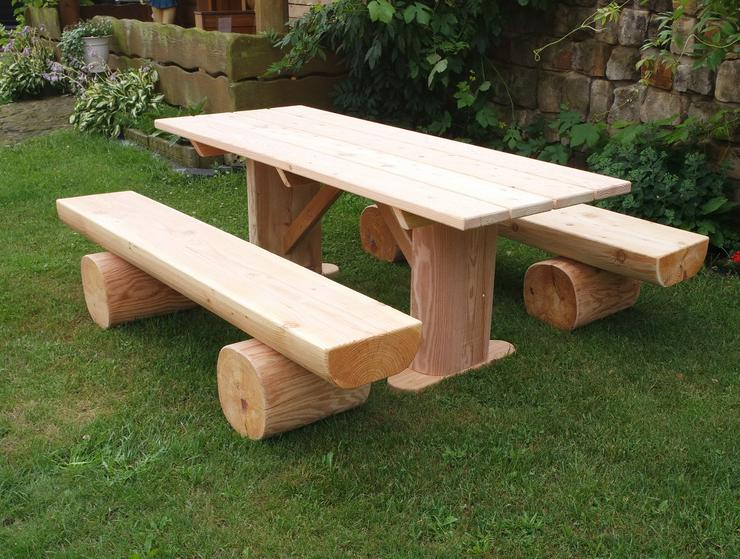 Bild 6: Gartenmöbel aus Lärchenholz. Holzmöbel.