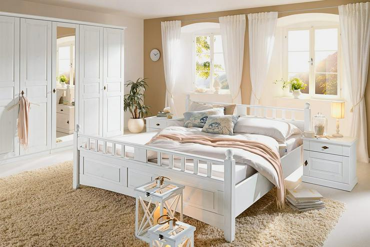 Landhaus Vollholz -Bett Weiß (180x200) + 2 Lattenroste