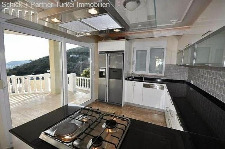 Vollmöblirte Luxusvilla in Alanya Tepe dem exklusiven Villenviertel - Auslandsimmobilien - Bild 11